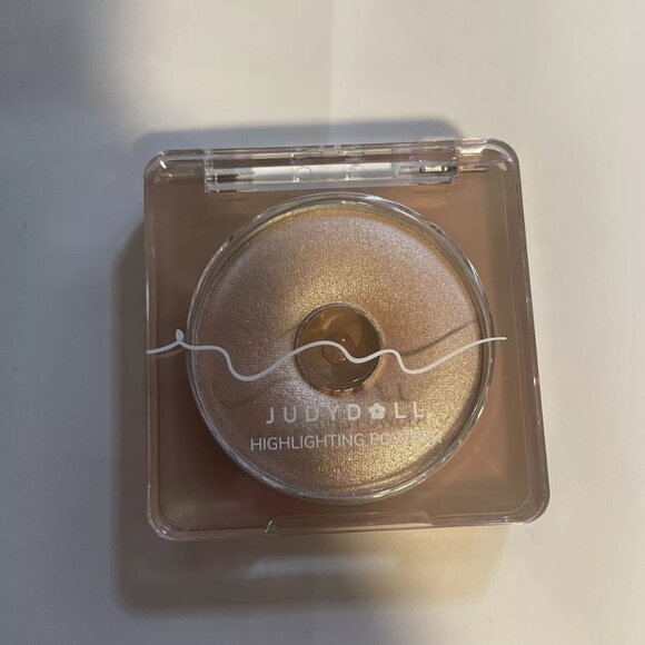 Judy doll Highlighting Powder #01 Creamy Glow - Picture 3 of 6